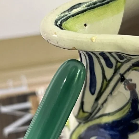 Vintage Floral Italian Ceramic Bud Vase With Handle Multi Flowers Artist Signed - Picture 9 of 16